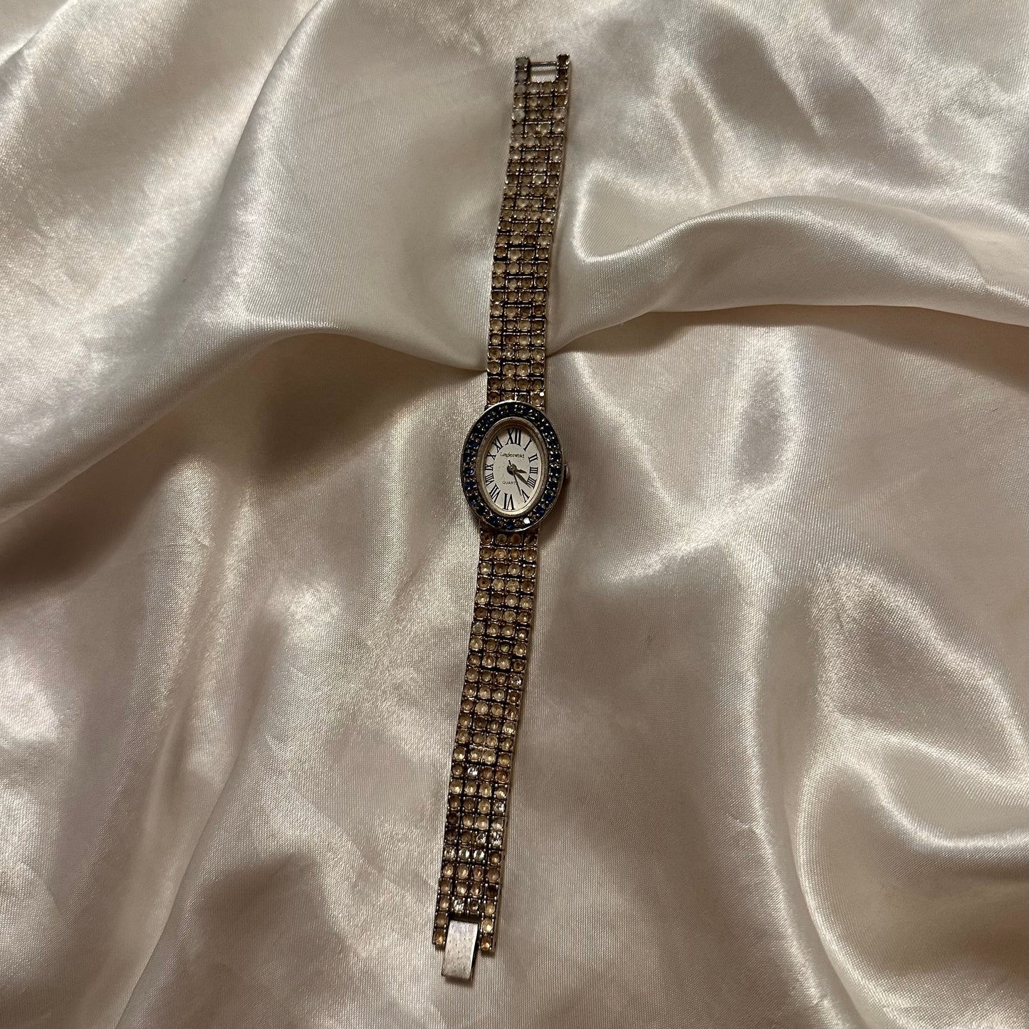 💙 Diamanté Oval Face
