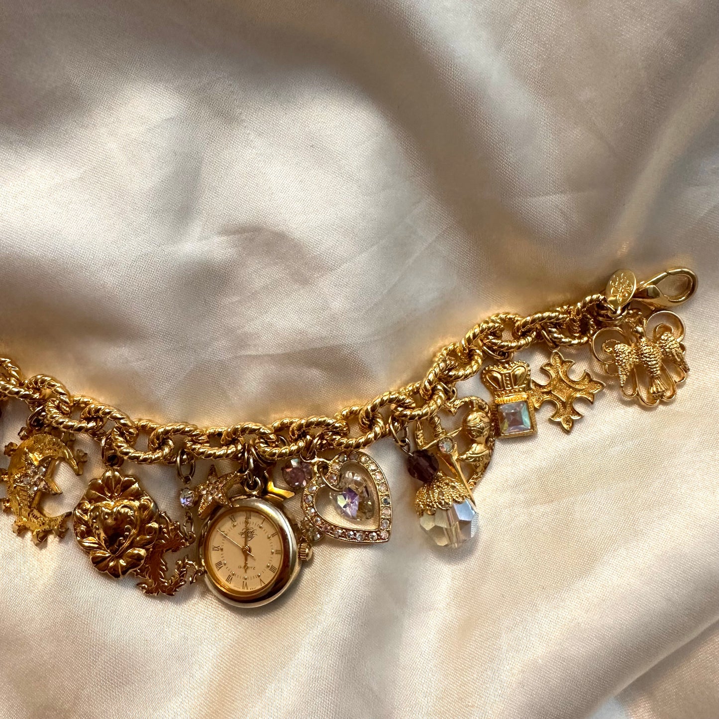 ⚜️Kirk’s Folly Charm Watch