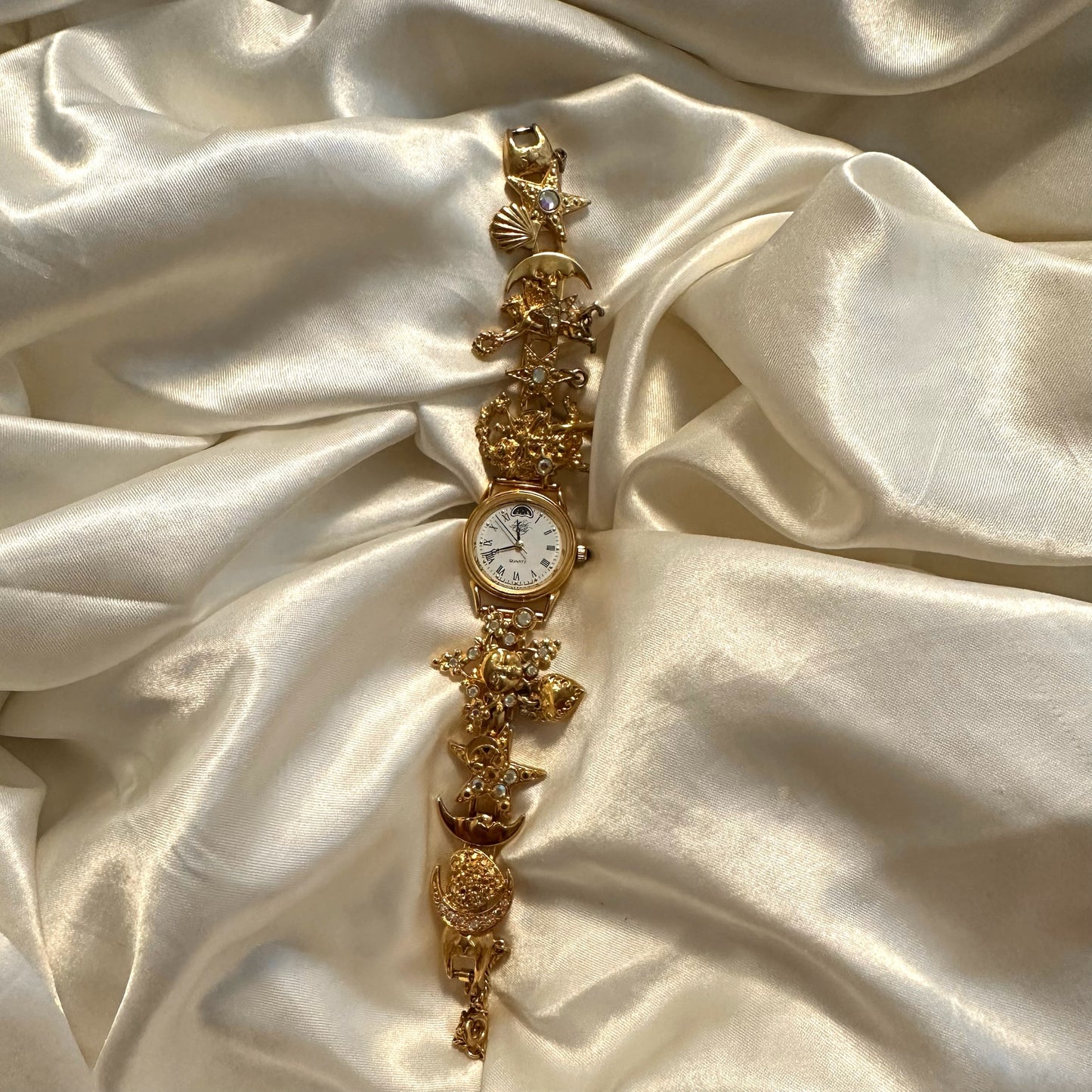 💛Vintage 80’s Kirks Folly Gold Watch