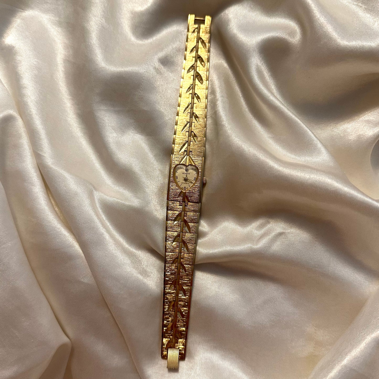 💛 Heart Face Gold Bamboo