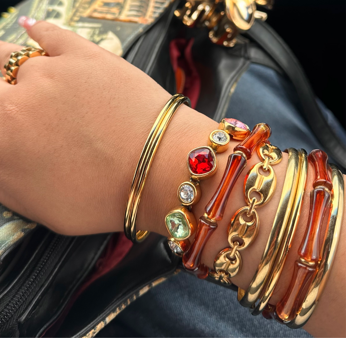 🌈 Rare Joan Rivers Rhinestone Bracelet