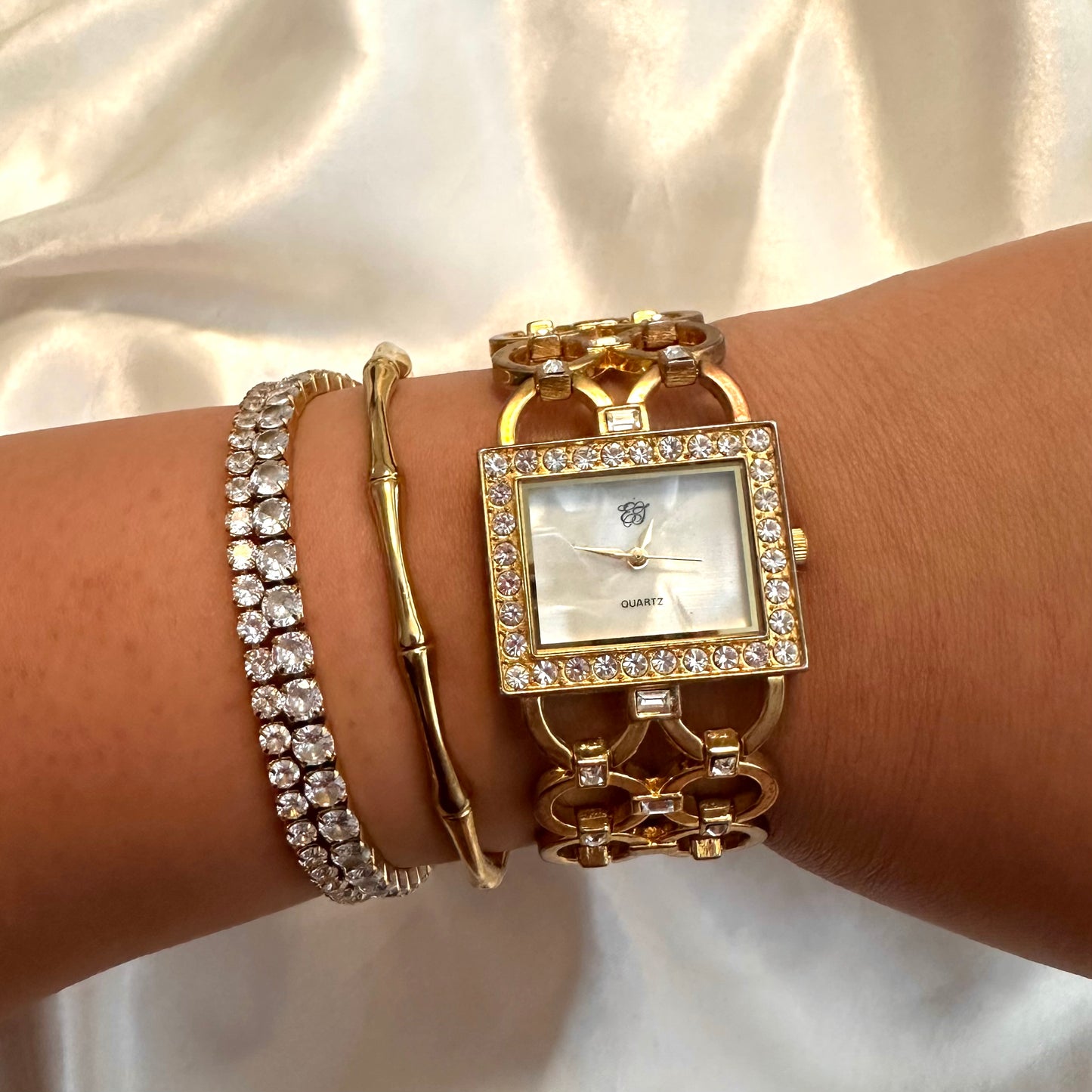 💛 Gold Diamanté Square Face