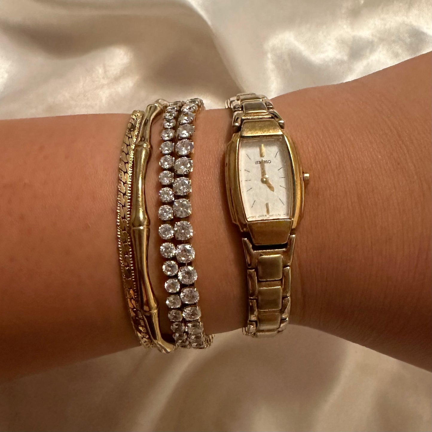 ✨ Dainty Gold Seiko