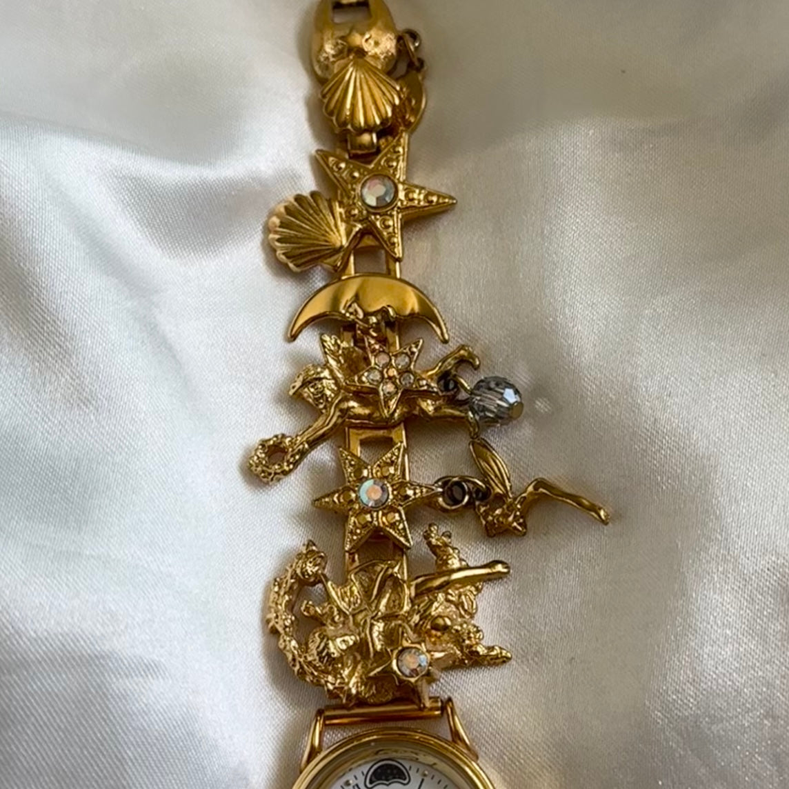 💛Vintage 80’s Kirks Folly Gold Watch