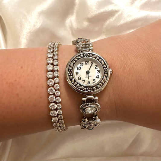 🤍 Iconic Silver Charm Watch