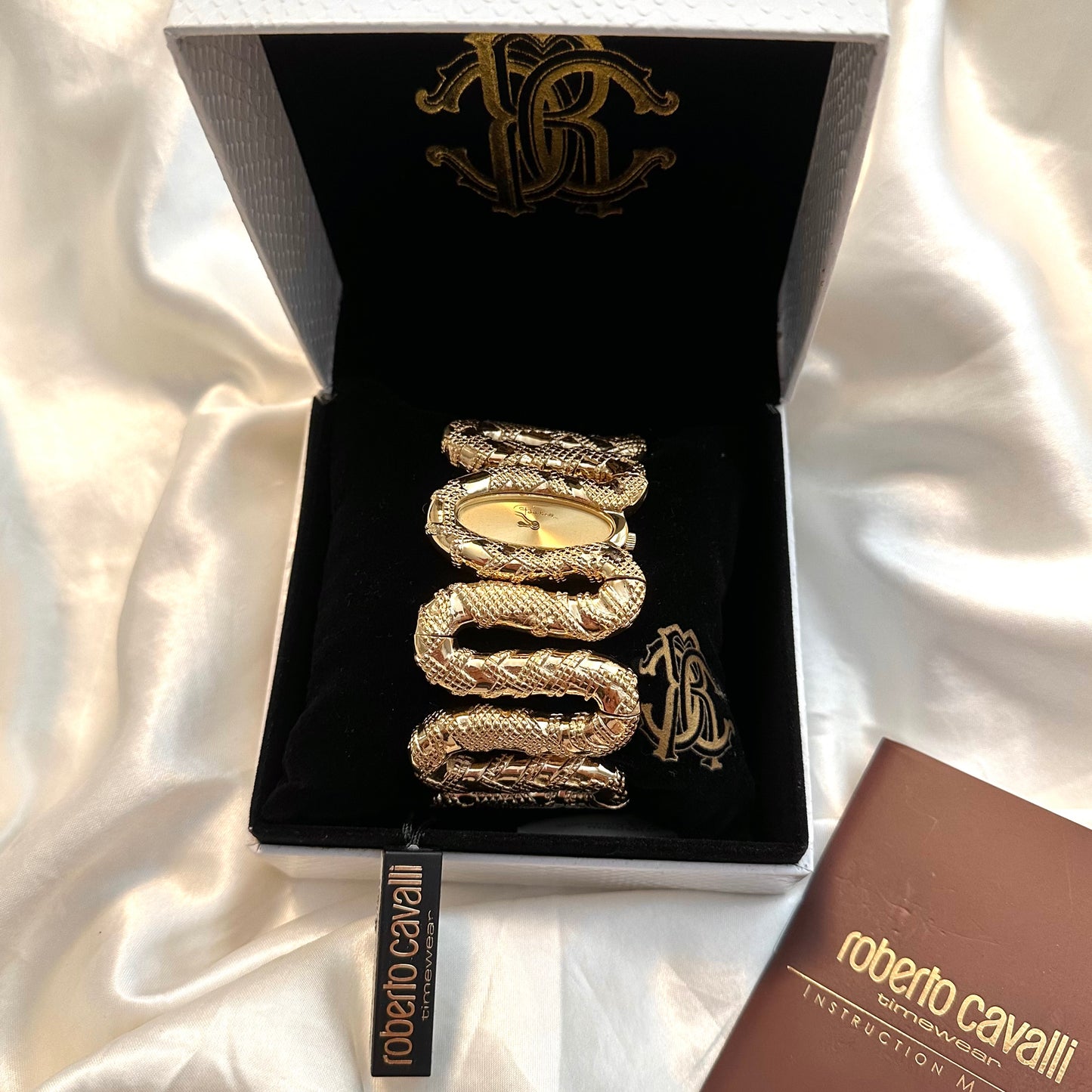 ❤️‍🔥 Roberto Cavalli Gold Snake Watch