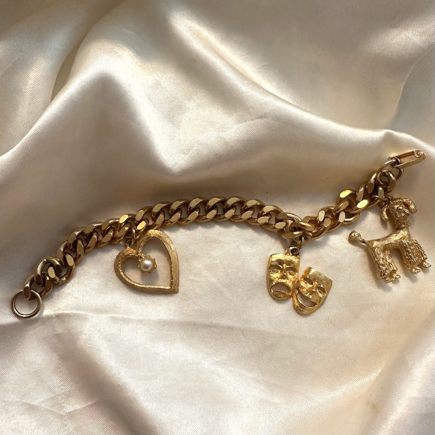 ⭐️⚜️ Gold Charm Bracelet