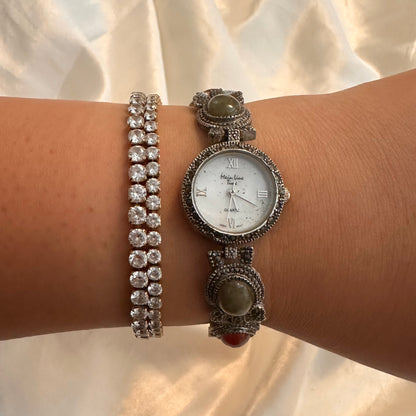 🩶 Silver Multicolored Stone Round Face