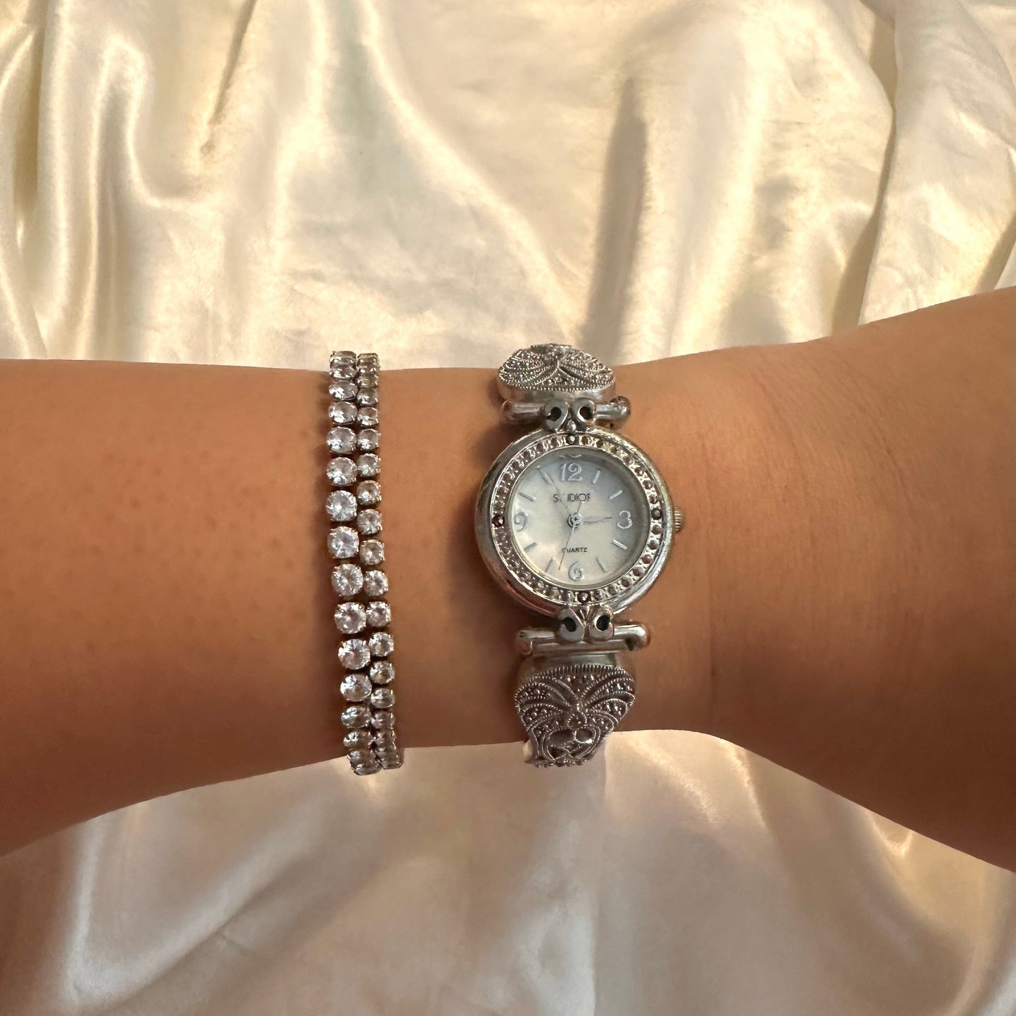 🩶🖤 Intricate Silver Round Face Expansion