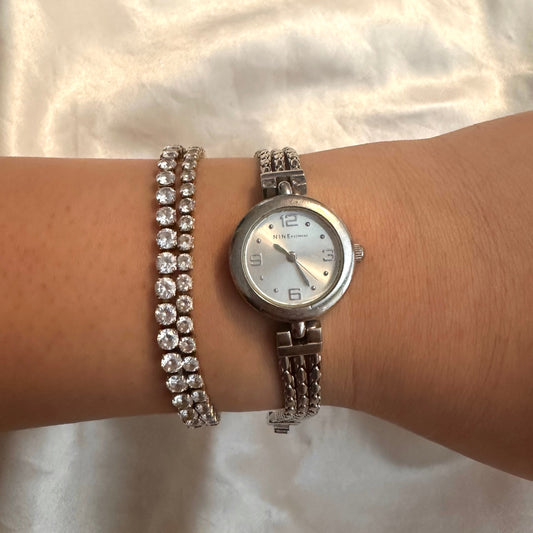 ⛓️ Classic Silver Round Face