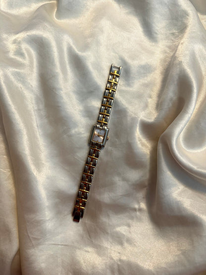 ⭐️ Classic Two Tone Rectangular Face